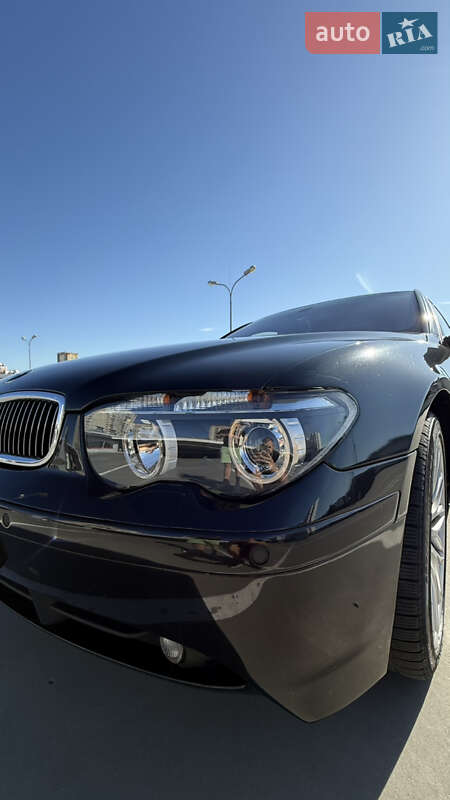 Седан BMW 7 Series 2003 в Киеве