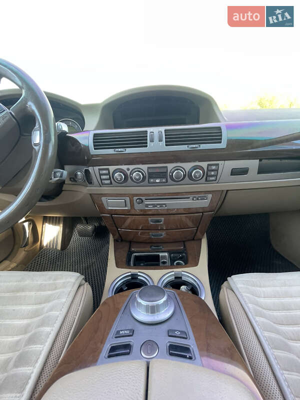 Седан BMW 7 Series 2006 в Тернополе