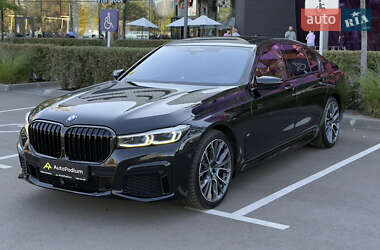 Седан BMW 7 Series 2022 в 