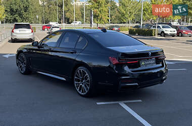 Седан BMW 7 Series 2022 в 