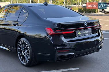 Седан BMW 7 Series 2022 в 