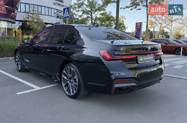 Седан BMW 7 Series 2022 в 