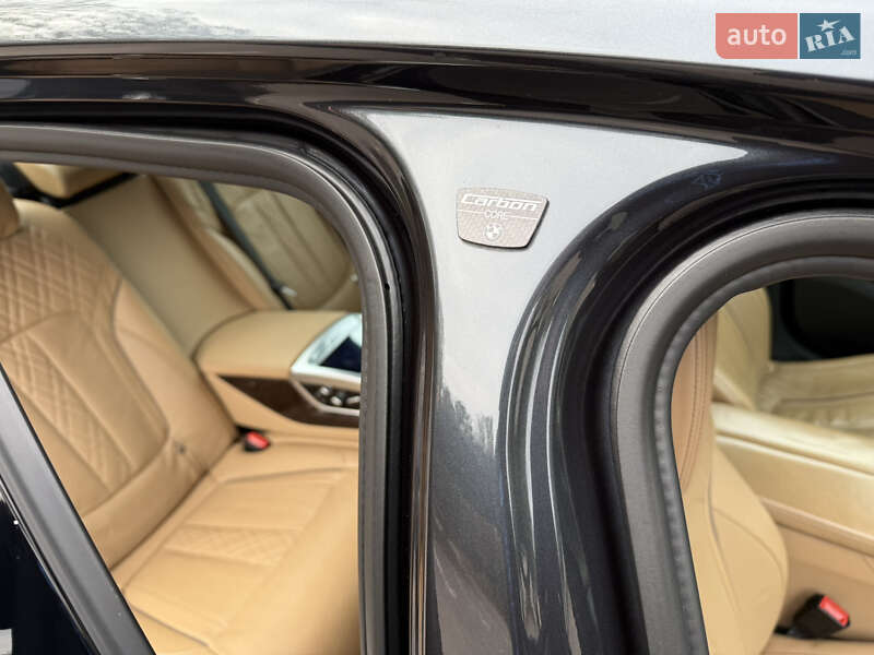 Седан BMW 7 Series 2015 в Киеве фото 24 Седан BMW 7 Series 2015 в Киеве