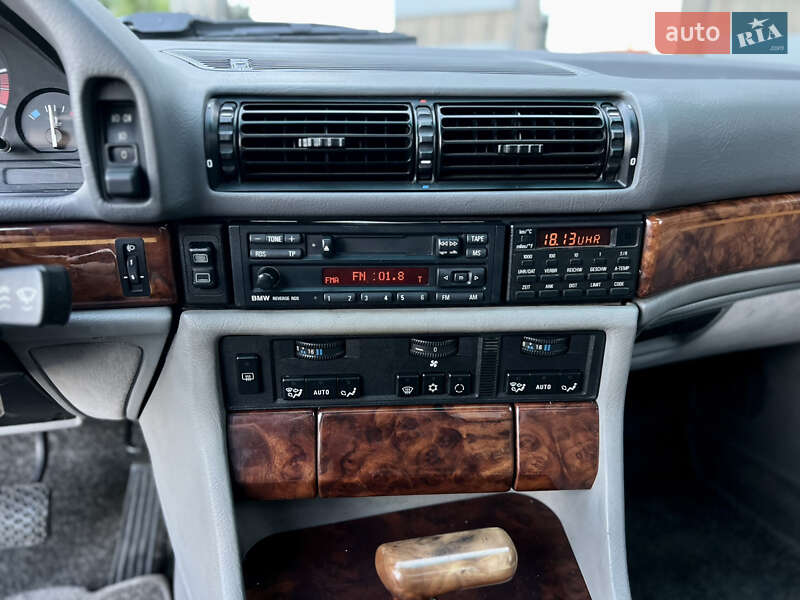 Седан BMW 7 Series 1991 в Одессе фото 32 Седан BMW 7 Series 1991 в Одессе