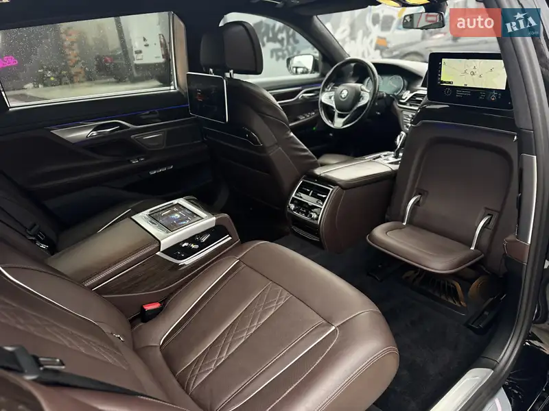 BMW 7 Series 2016 VIN WBA7F2101HG781294 фото оголошення 77 з 152