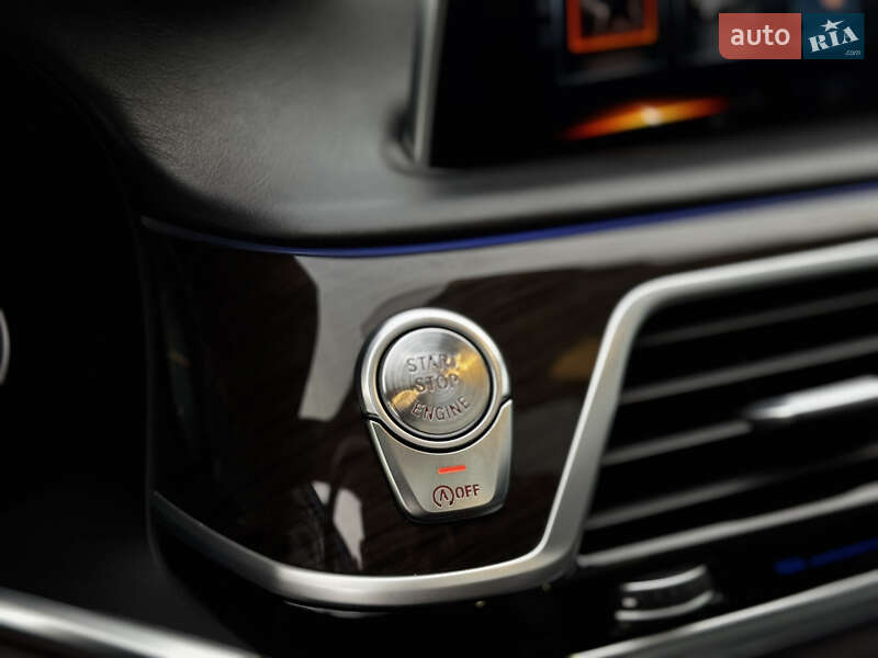 Седан BMW 7 Series 2016 в Житомирі фото 99 Седан BMW 7 Series 2016 в Житомирі