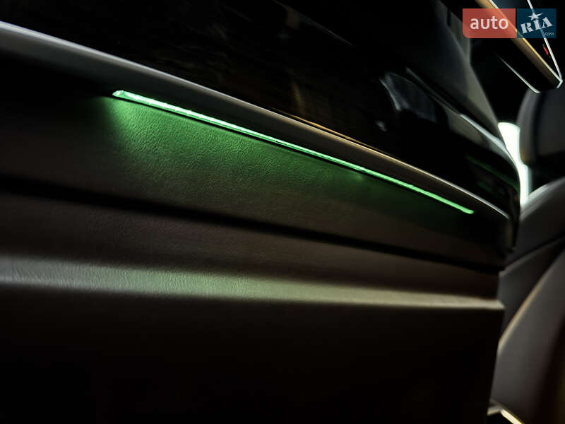 Седан BMW 7 Series 2016 в Житомирі фото 107 Седан BMW 7 Series 2016 в Житомирі