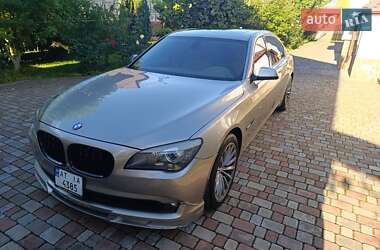Седан BMW 7 Series 2010 в 