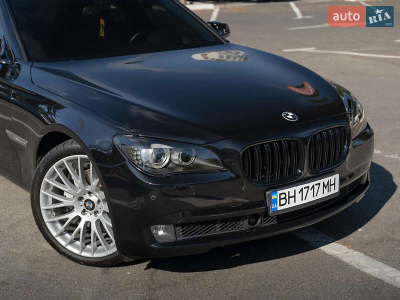 Седан BMW 7 Series 2009 в Одесі
