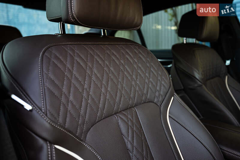 Седан BMW 7 Series 2022 в Києві