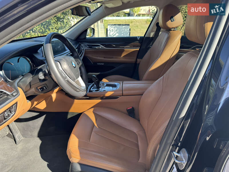 Седан BMW 7 Series 2016 в Тернополе фото 27 Седан BMW 7 Series 2016 в Тернополе