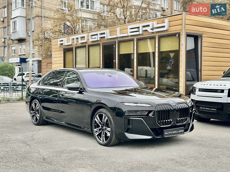 BMW 7 Series 2024
