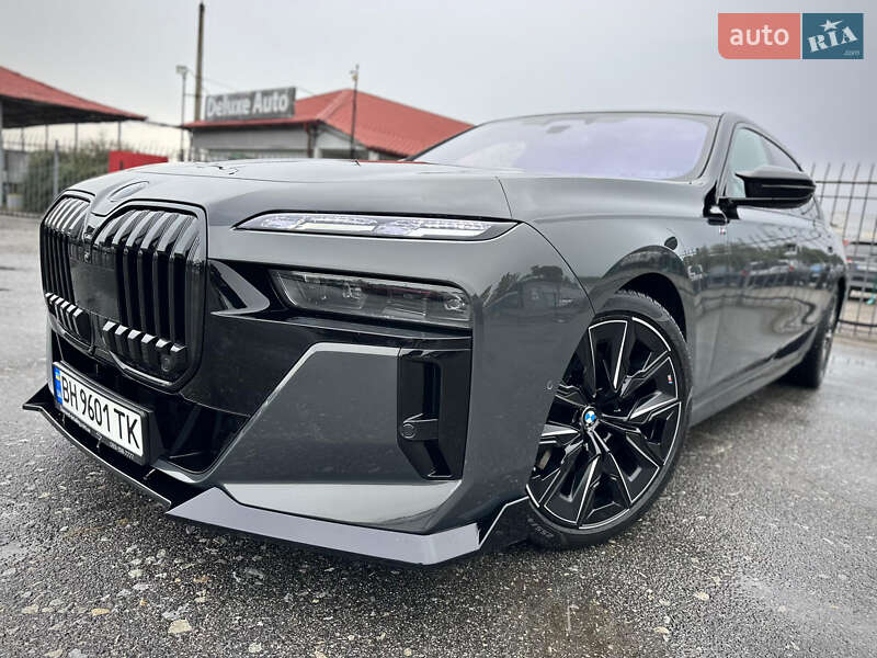 Седан BMW 7 Series 2023 в Києві фото 11 Седан BMW 7 Series 2023 в Києві