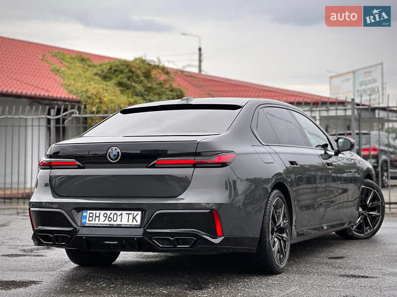 Седан BMW 7 Series 2023 в Києві фото 26 Седан BMW 7 Series 2023 в Києві