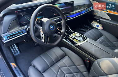 Седан BMW 7 Series 2024 в  фото 11 Седан BMW 7 Series 2024 в
