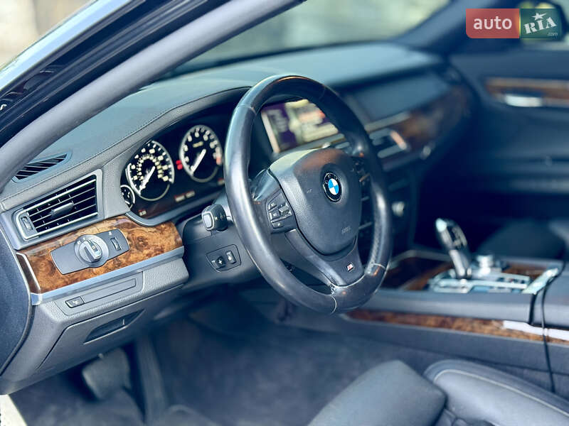 Седан BMW 7 Series 2013 в Чернівцях фото 16 Седан BMW 7 Series 2013 в Чернівцях