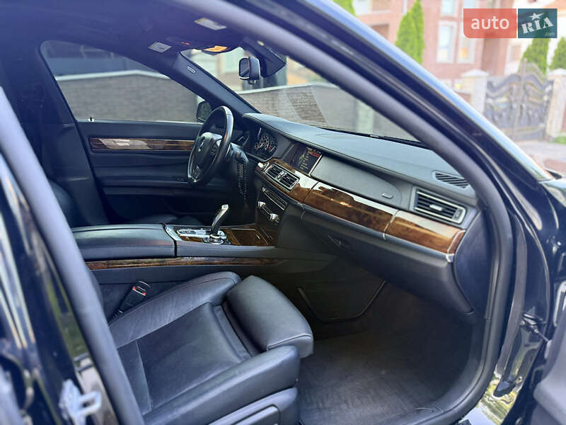 Седан BMW 7 Series 2013 в Чернівцях фото 24 Седан BMW 7 Series 2013 в Чернівцях