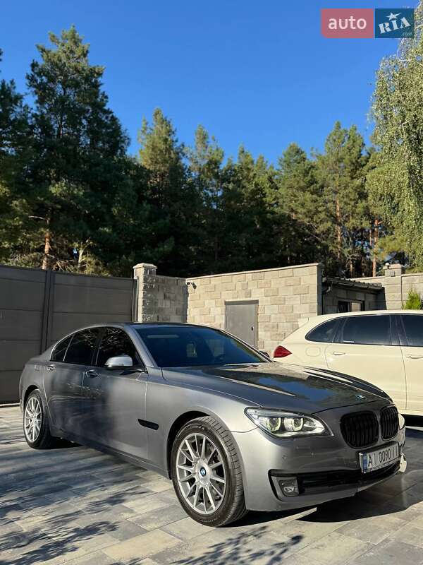 Седан BMW 7 Series 2014 в Киеве
