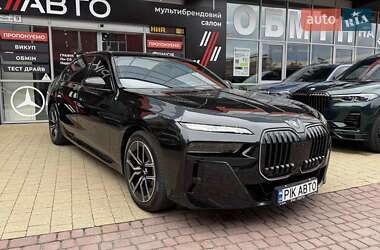 Седан BMW 7 Series 2024 в 