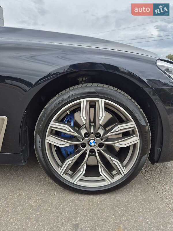 Седан BMW 7 Series 2017 в Харкові