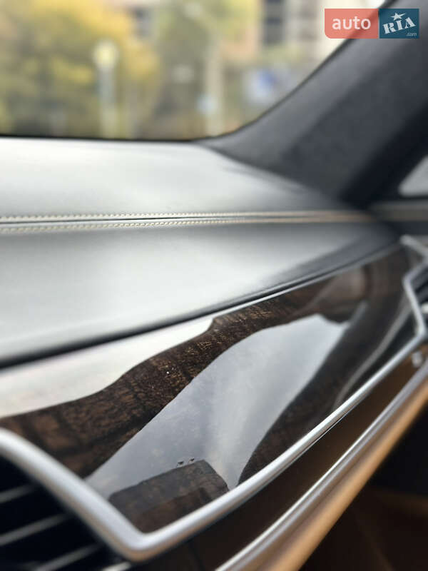 Седан BMW 7 Series 2017 в Харкові