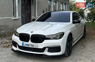 Седан BMW 7 Series 2015 в Золочеве