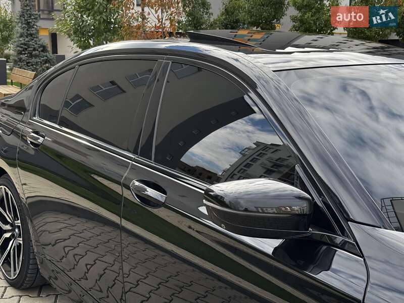 Седан BMW 7 Series 2019 в Ивано-Франковске фото 30 Седан BMW 7 Series 2019 в Ивано-Франковске