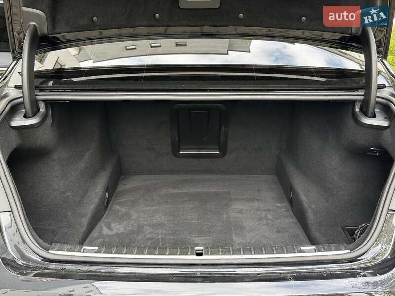 Седан BMW 7 Series 2019 в Ивано-Франковске фото 67 Седан BMW 7 Series 2019 в Ивано-Франковске