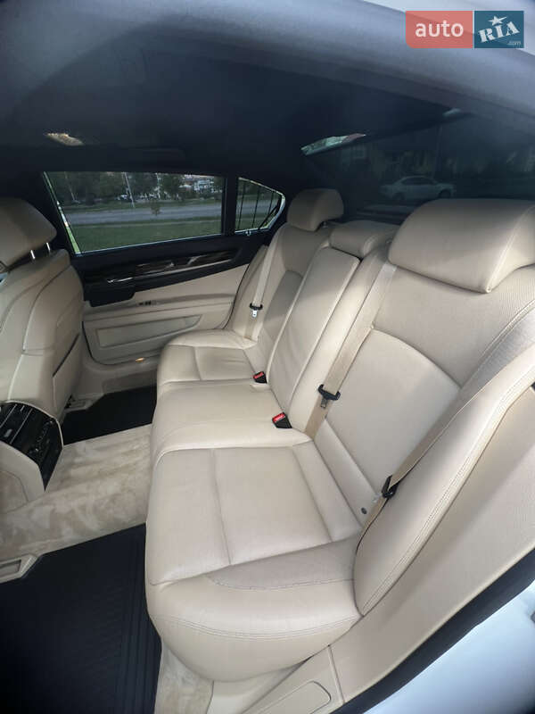 Седан BMW 7 Series 2013 в Івано-Франківську фото 13 Седан BMW 7 Series 2013 в Івано-Франківську