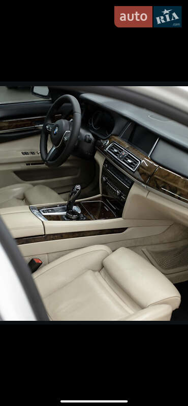 Седан BMW 7 Series 2013 в Івано-Франківську фото 19 Седан BMW 7 Series 2013 в Івано-Франківську