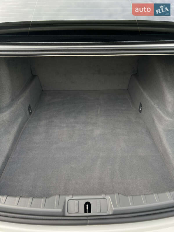 Седан BMW 7 Series 2013 в Івано-Франківську фото 28 Седан BMW 7 Series 2013 в Івано-Франківську