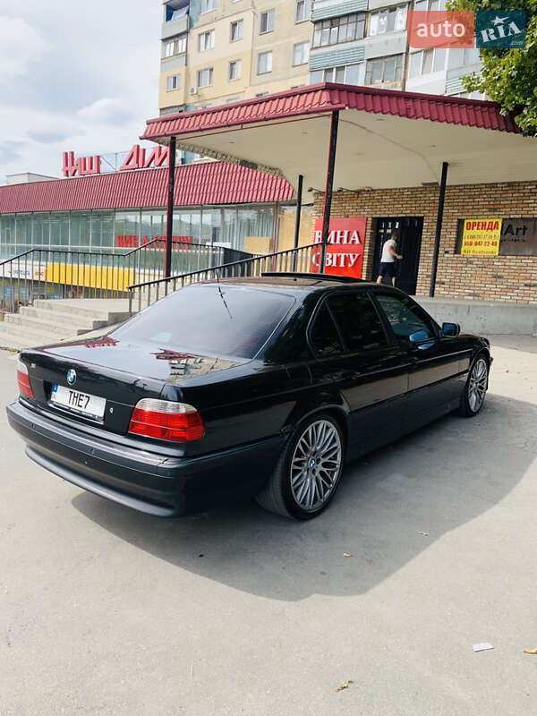 Седан BMW 7 Series 1996 в Днепре