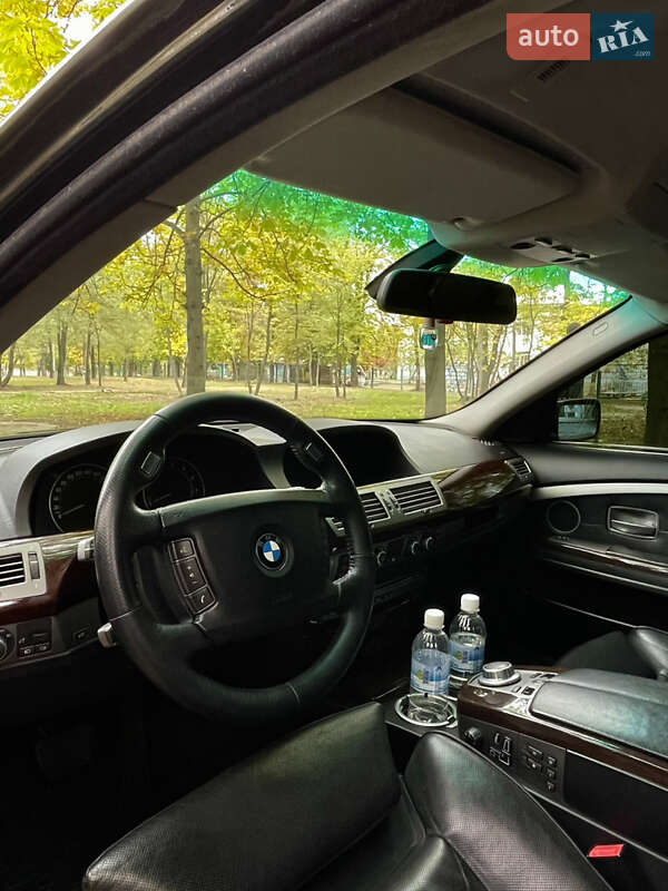 Седан BMW 7 Series 2007 в Никополе