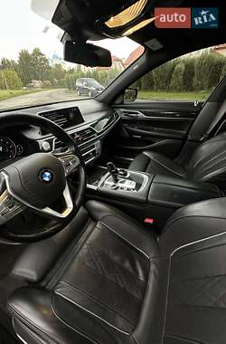 Седан BMW 7 Series 2017 в 