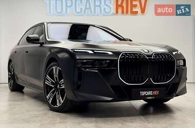 Седан BMW 7 Series 2025 в 