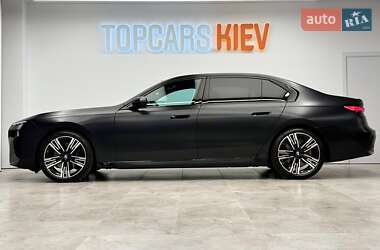 Седан BMW 7 Series 2025 в 