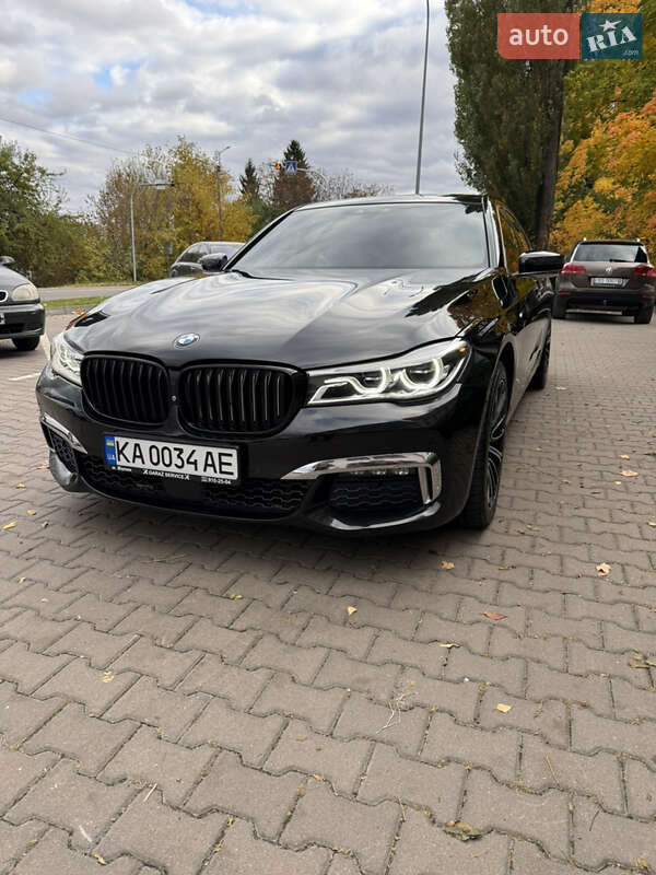 Седан BMW 7 Series 2015 в Киеве