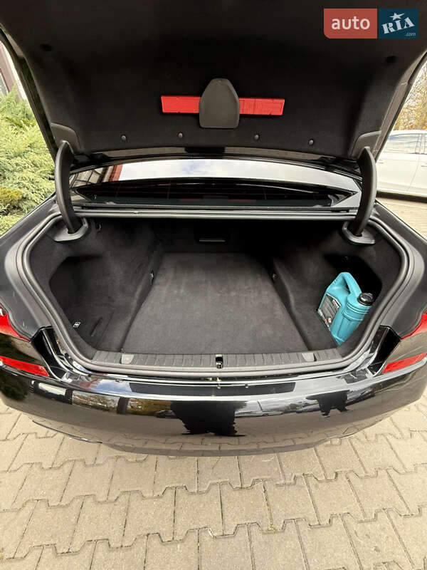 Седан BMW 7 Series 2015 в Киеве