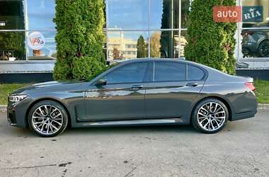 Седан BMW 7 Series 2022 в 
