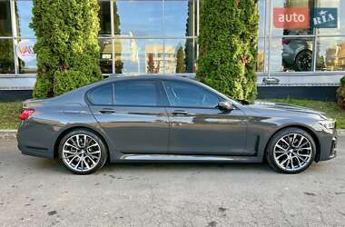 Седан BMW 7 Series 2022 в 
