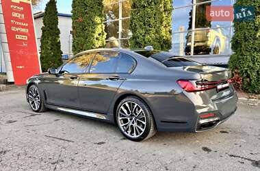 Седан BMW 7 Series 2022 в 