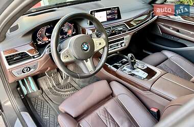 Седан BMW 7 Series 2022 в 