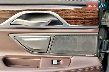 Седан BMW 7 Series 2022 в 