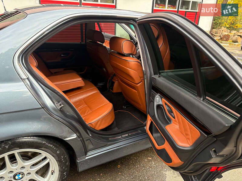 Седан BMW 7 Series 1998 в Турке фото 14 Седан BMW 7 Series 1998 в Турке