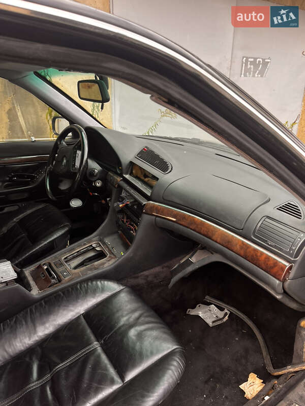 Седан BMW 7 Series 1995 в Черновцах фото 7 Седан BMW 7 Series 1995 в Черновцах