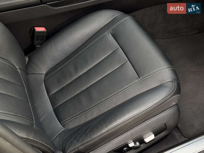 Седан BMW 7 Series 2016 в Ивано-Франковске