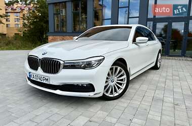 Седан BMW 7 Series 2016 в 