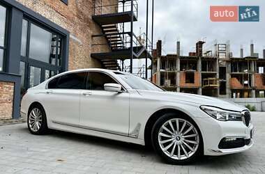 Седан BMW 7 Series 2016 в 
