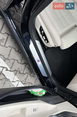 Седан BMW 7 Series 2019 в 