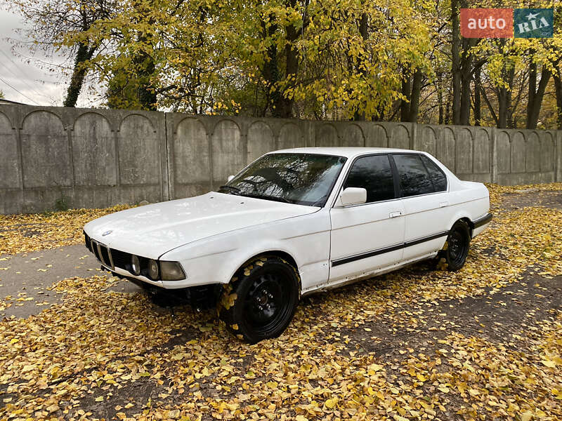 Седан BMW 7 Series 1991 в Коломиї